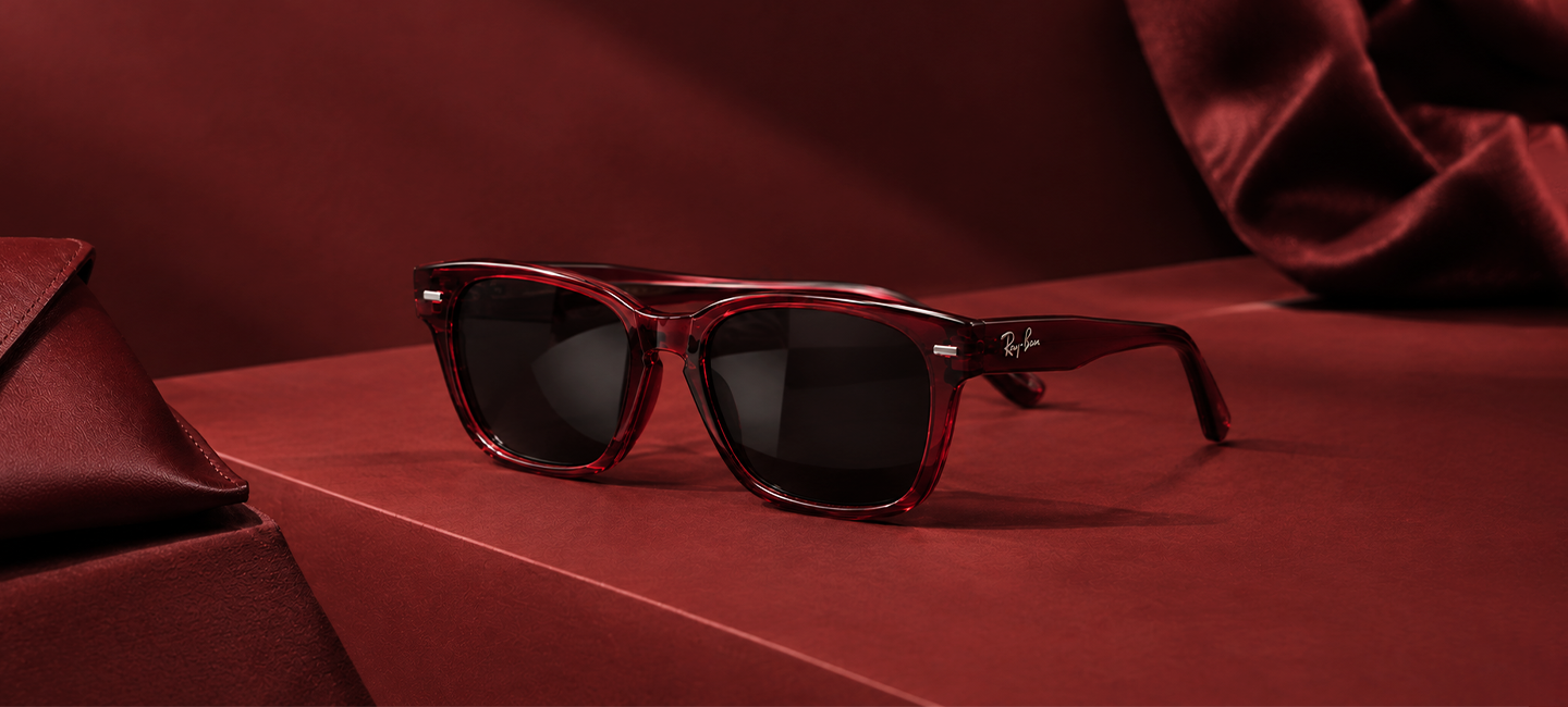 Model wearing black sunglasses